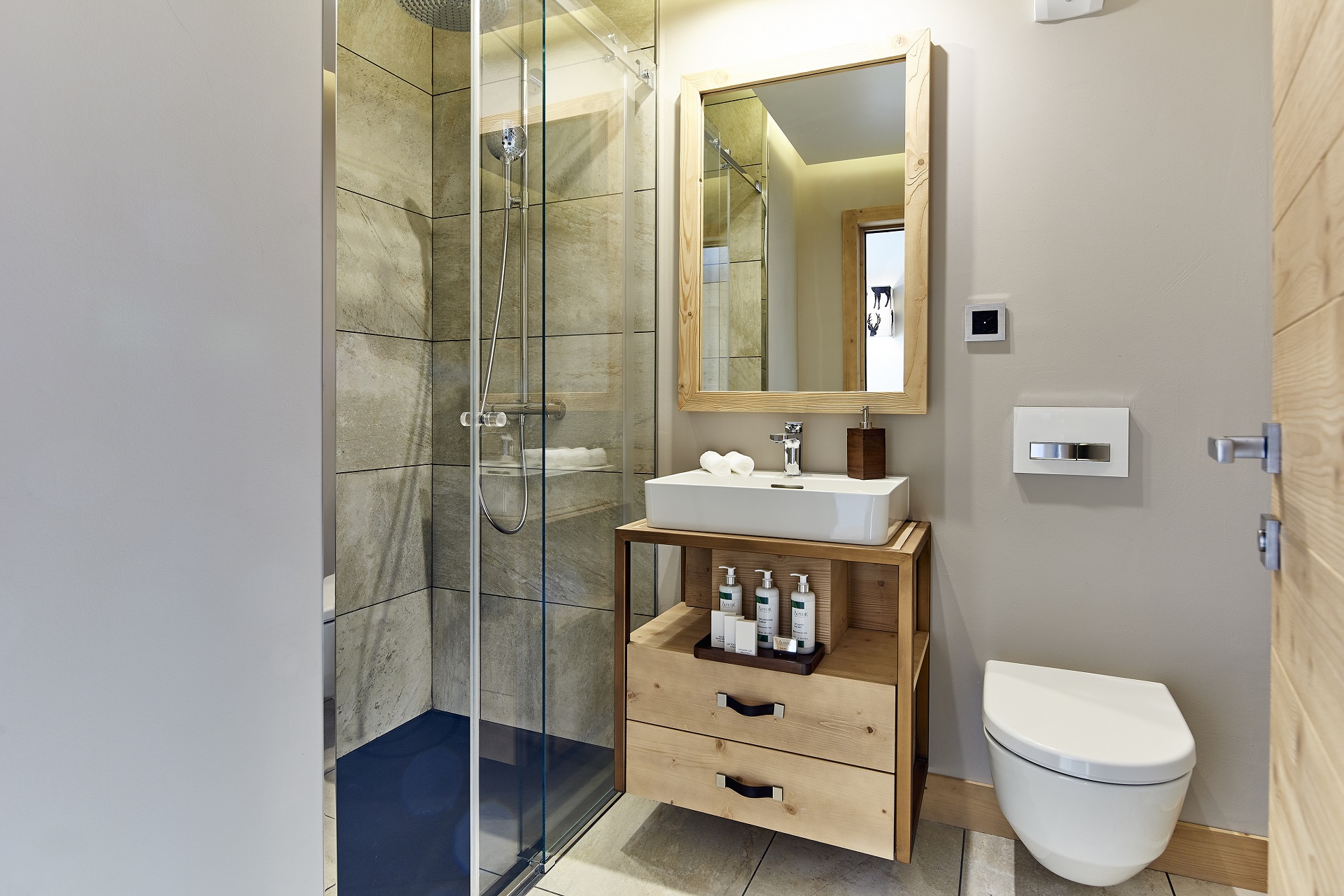 cbh-salle-de-bain-full-hd-suite-1505722
