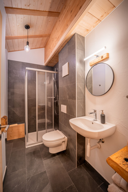 douche-agritourisme-valais-ferme-1498348