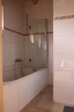 Salle de bain avec baignoire Salle de bain avec baignoire