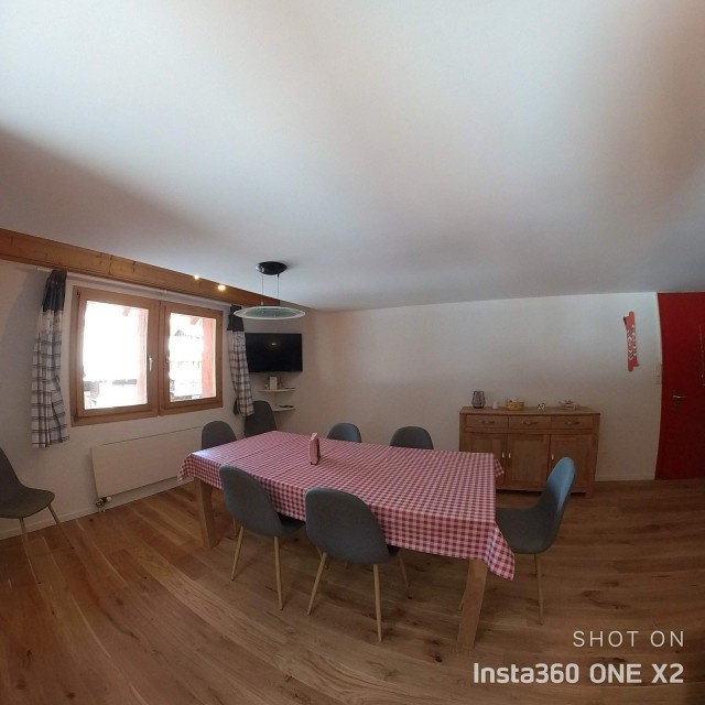 20211214-120018-690-7728094 20211214-120018-690-7728094