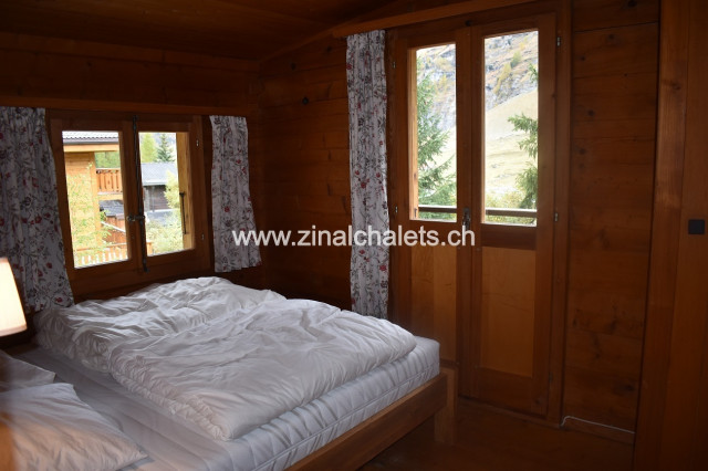 Arolle chambre A (2) Arolle chambre A (2)