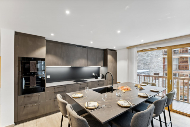 R17 kitchen 2 R17 kitchen 2