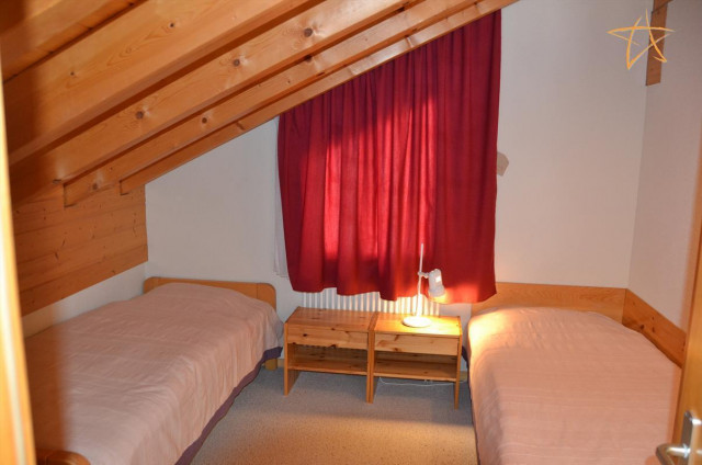Chambre à 2 lits Chambre à 2 lits