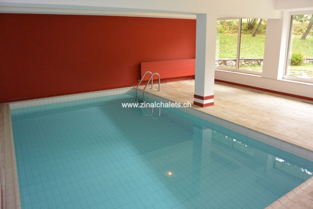 Glaciers piscine (a) Glaciers piscine (a)