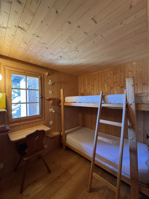 Chambre 3 avec 2 lits superposés Chambre 3 avec 2 lits superposés