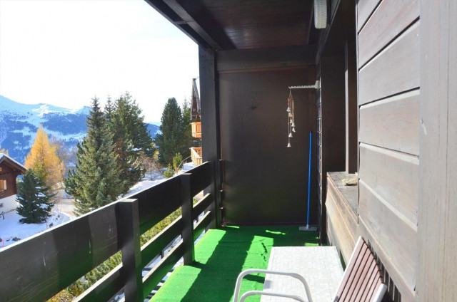 balcon (2) balcon (2)