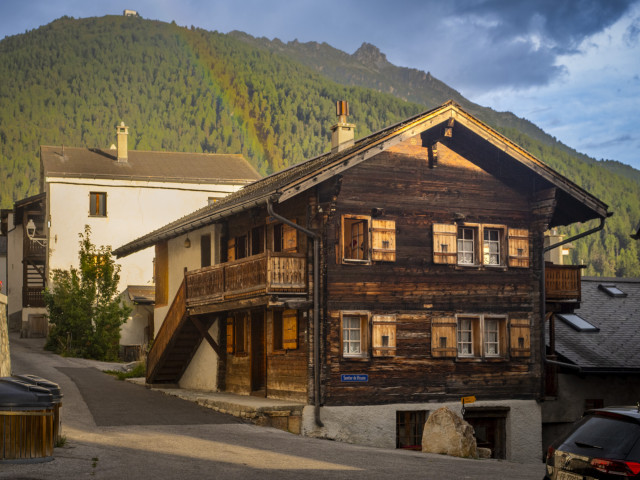 CHALET TRINITE (001 sur 021) CHALET TRINITE (001 sur 021)