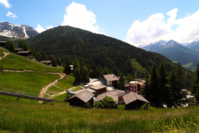 Vue depuis le chalet Vue depuis le chalet