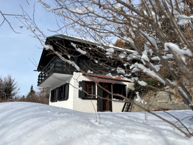 chalet en hiver chalet en hiver