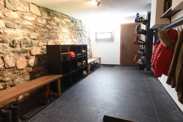 Skiroom Skiroom