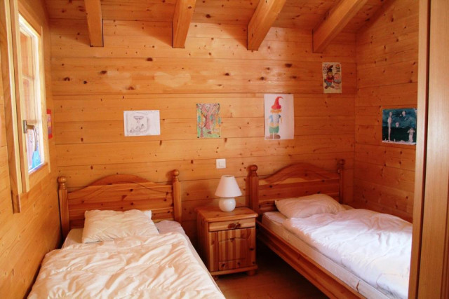 Addison chambre 2 lits simples Addison chambre 2 lits simples