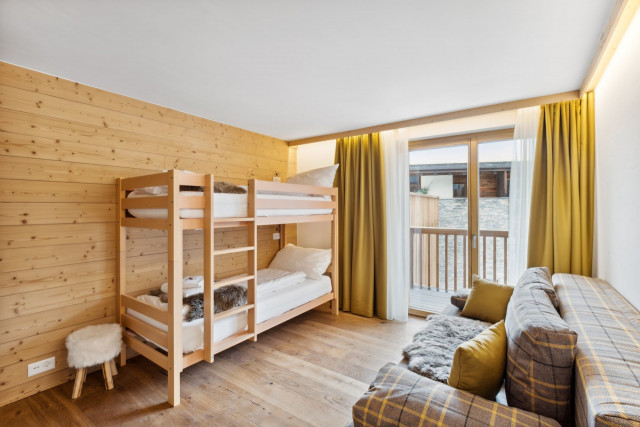 R14 kids room R14 kids room