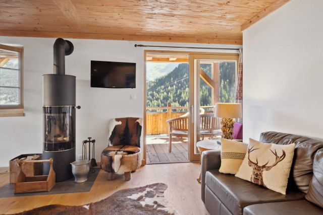 LW5 living area 2 LW5 living area 2