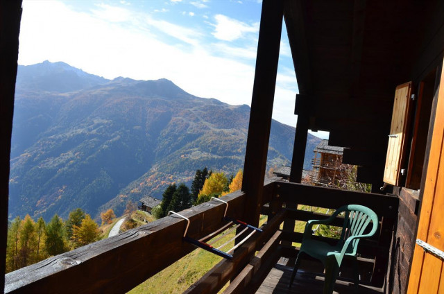 balcon (2) balcon (2)