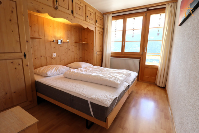 4. Chambre 1