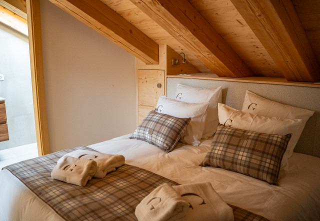 chalet-m-guerneres-lit-double-10125155 chalet-m-guerneres-lit-double-10125155