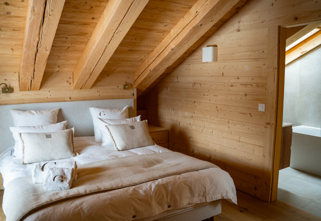 chalet-m-guerneres-lit-parentale-10125156 chalet-m-guerneres-lit-parentale-10125156