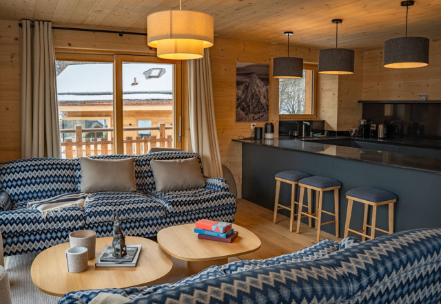 chalet-m-guerneres-salle-de-vie-10125159 chalet-m-guerneres-salle-de-vie-10125159