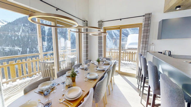 guerneres-chalet-p-table-a-manger-dining-table-10125173