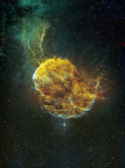 ic-443-dans-la-constellation-des-gemeaux-2000-10141205