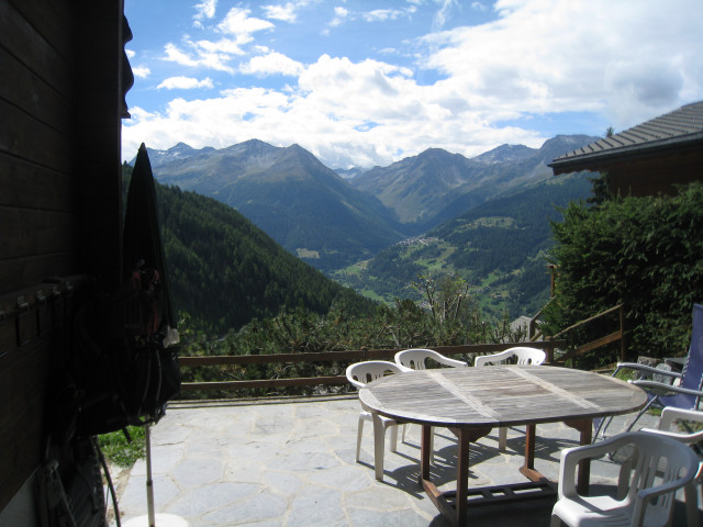 vue-de-la-terrasse-9879899