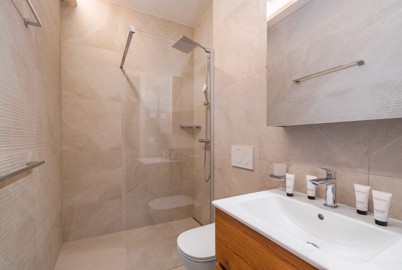 71-guerneres-dalideo-040226-2-10125333