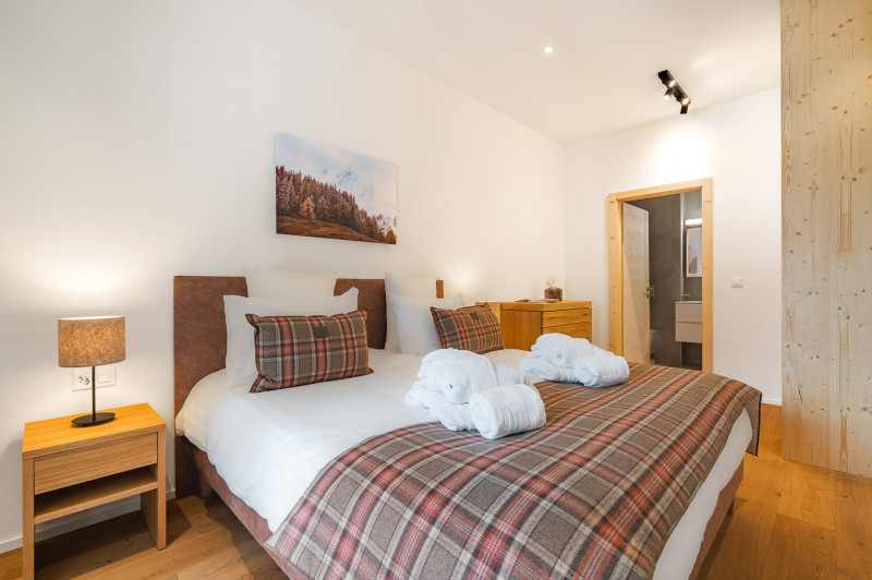 72-guerneres-dalideo-10022026-10125344