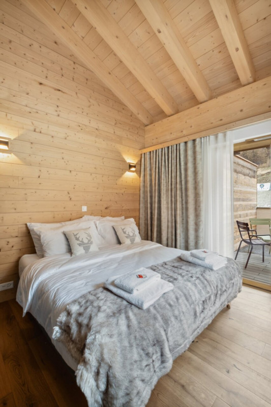 backbone_120906_088_WEB backbone_120906_088_WEB