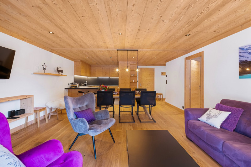 backbone_63053_022_WEB backbone_63053_022_WEB