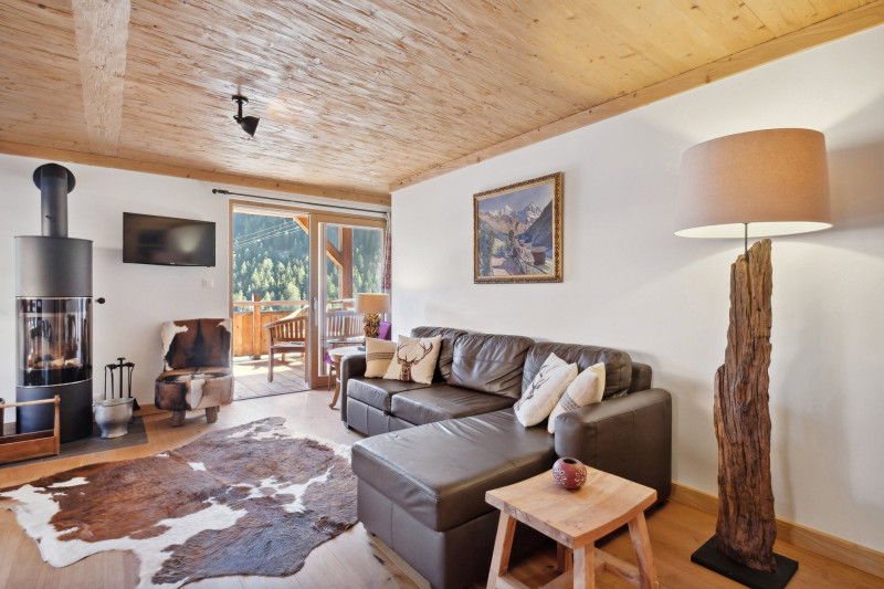 LW5 living area LW5 living area