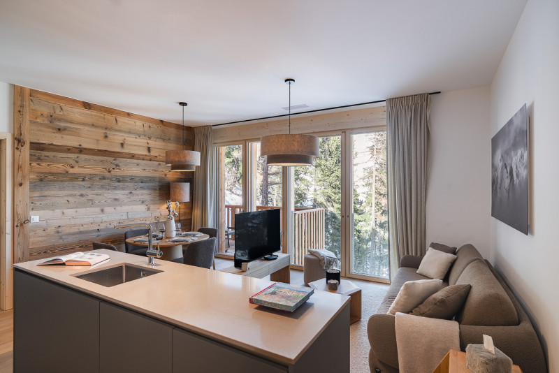 92-guerneres-dalideo-10022026-4-10125433