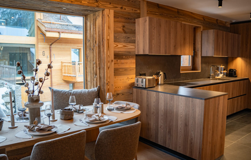 chalet-f2-guerneres-piece-de-vie-10125121 chalet-f2-guerneres-piece-de-vie-10125121