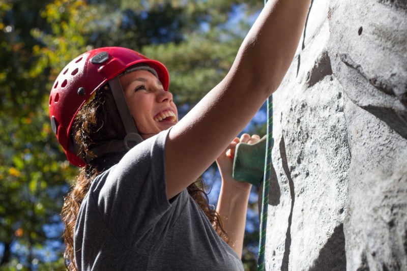 outdoor-mountain-rope-girl-sport-adventure-wall-recreation-spring-climbing-rock-climbing-climber-rock-wall-climb-fun-happy-sports-harness-active-outdoor-recreation-773208-7451490